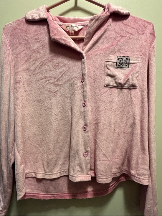 Juicy Couture Other - Juicy Couture Fuzzy Fleece button up sleep top
